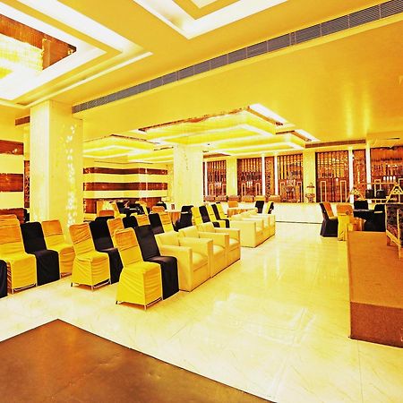 Fabhotel Ronald Inn Faridabad Exterior foto