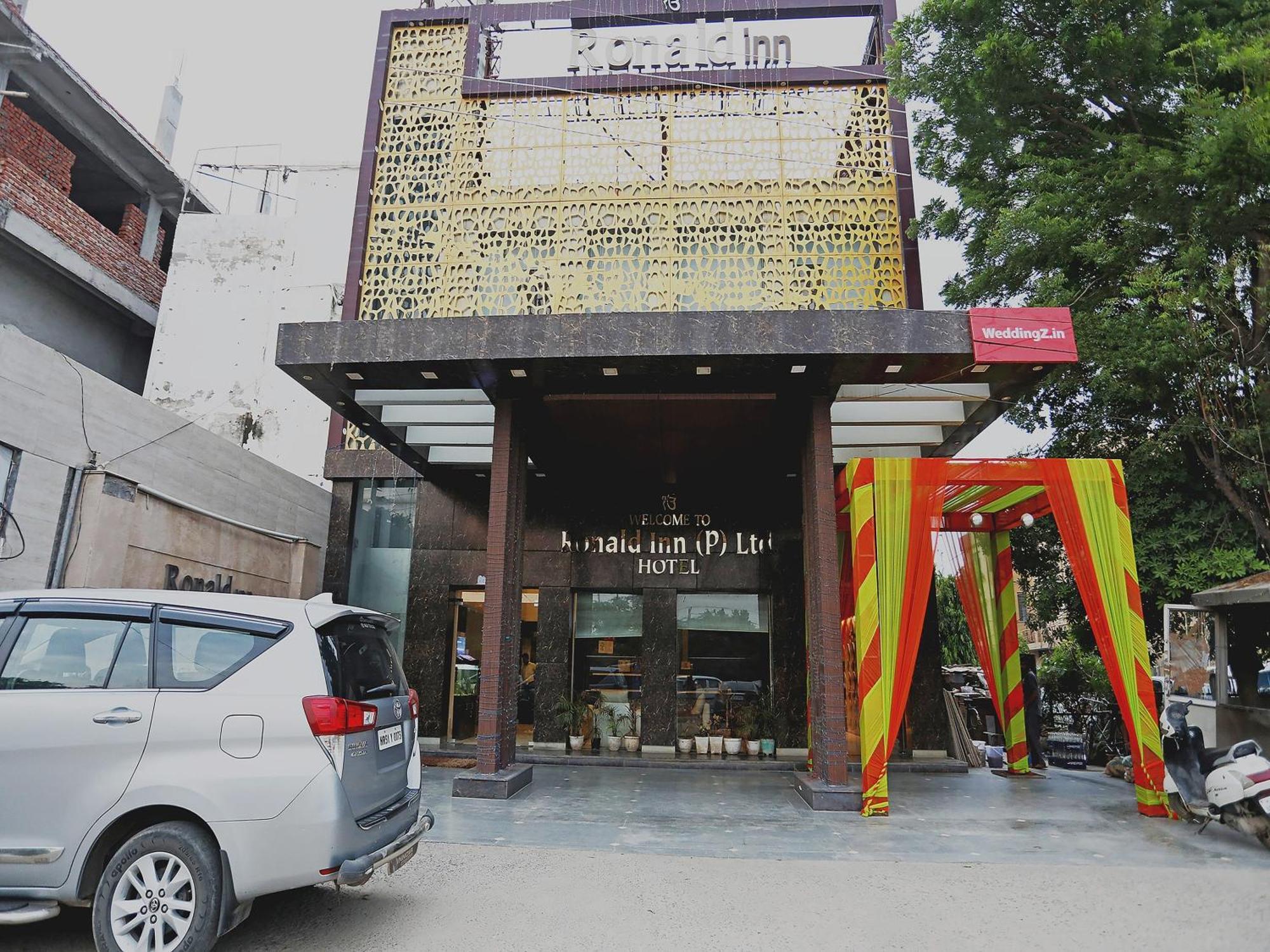 Fabhotel Ronald Inn Faridabad Exterior foto
