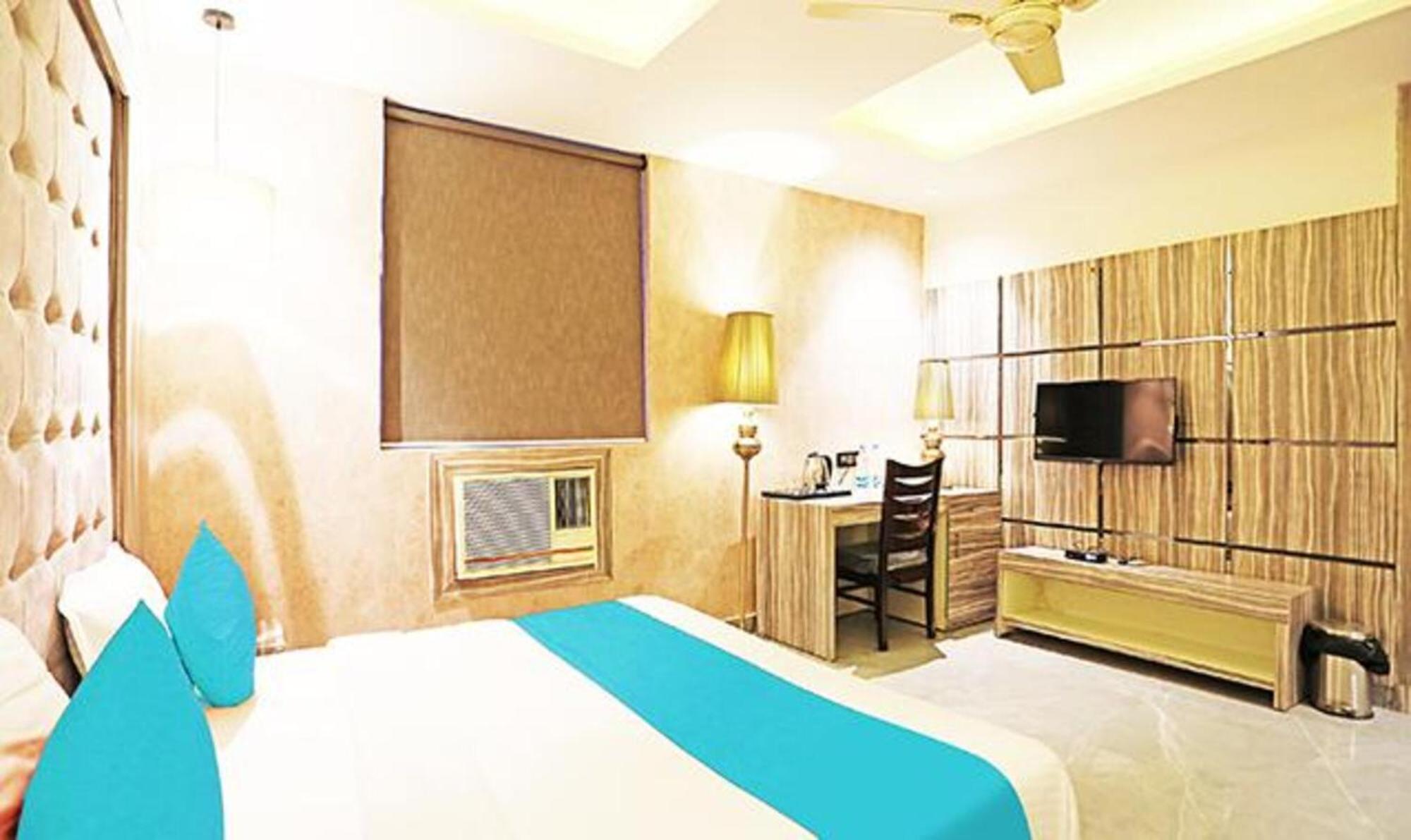 Fabhotel Ronald Inn Faridabad Exterior foto